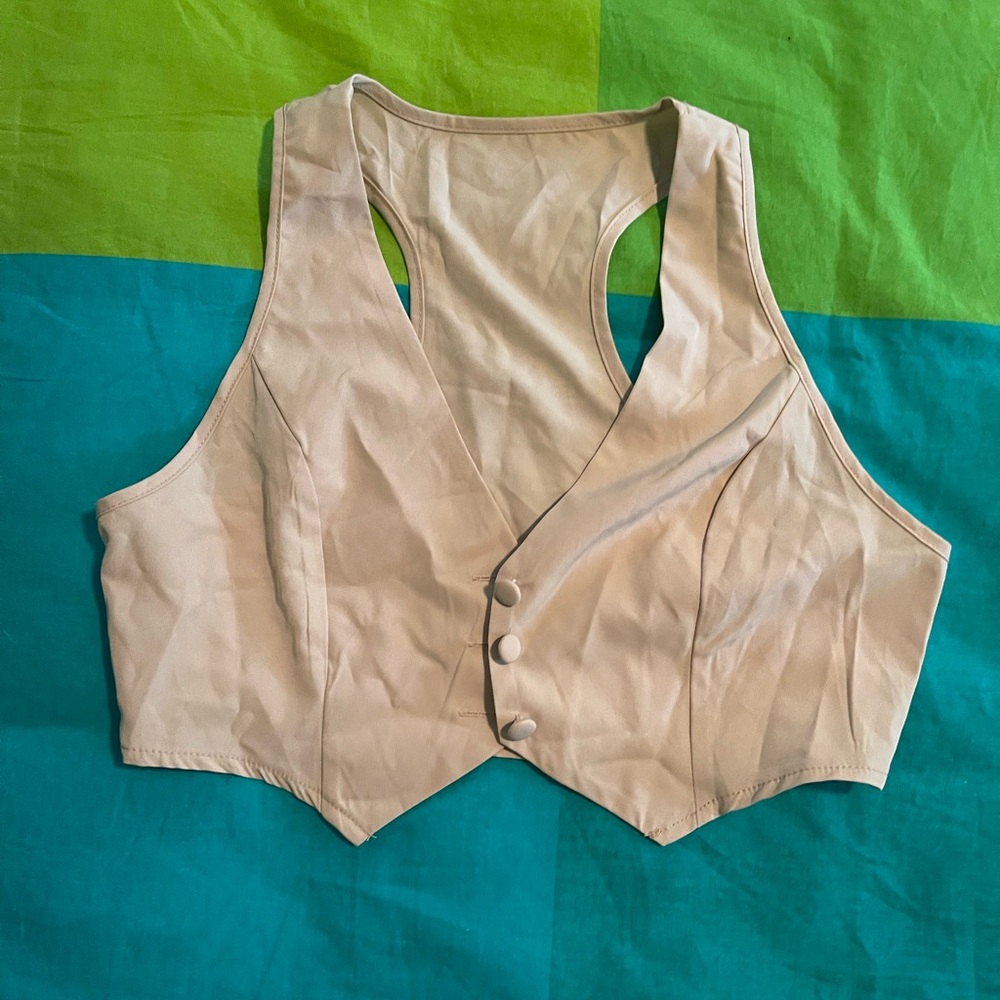 SHEIN Cream Buttoned Vest Top